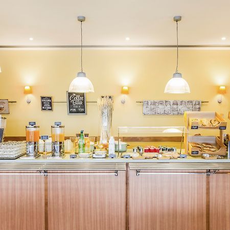 Hotel Ibis Porto Sao Joao Екстер'єр фото
