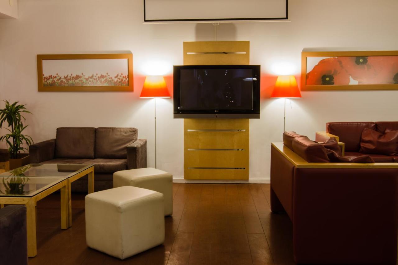 Hotel Ibis Porto Sao Joao Екстер'єр фото