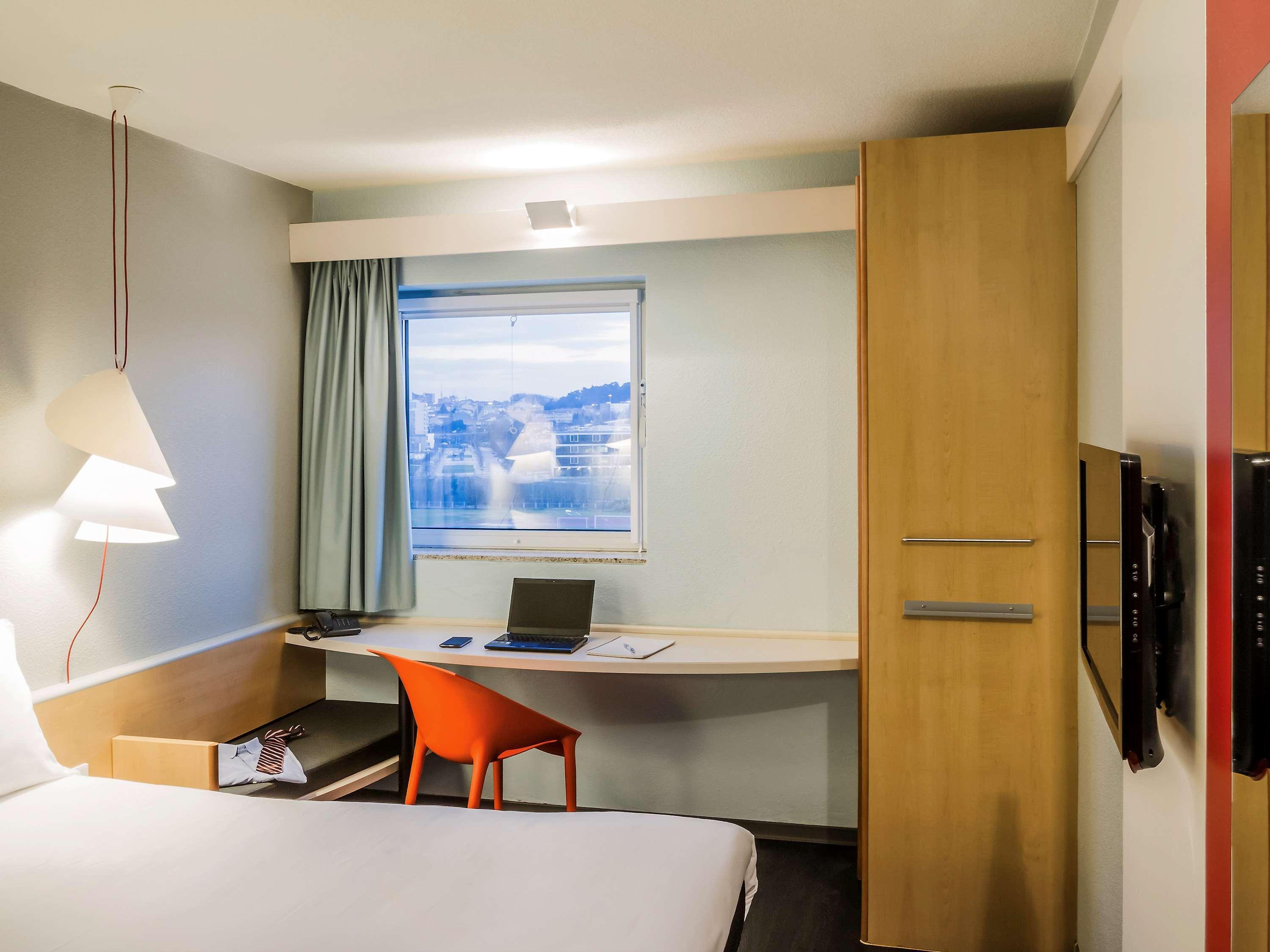 Hotel Ibis Porto Sao Joao Екстер'єр фото