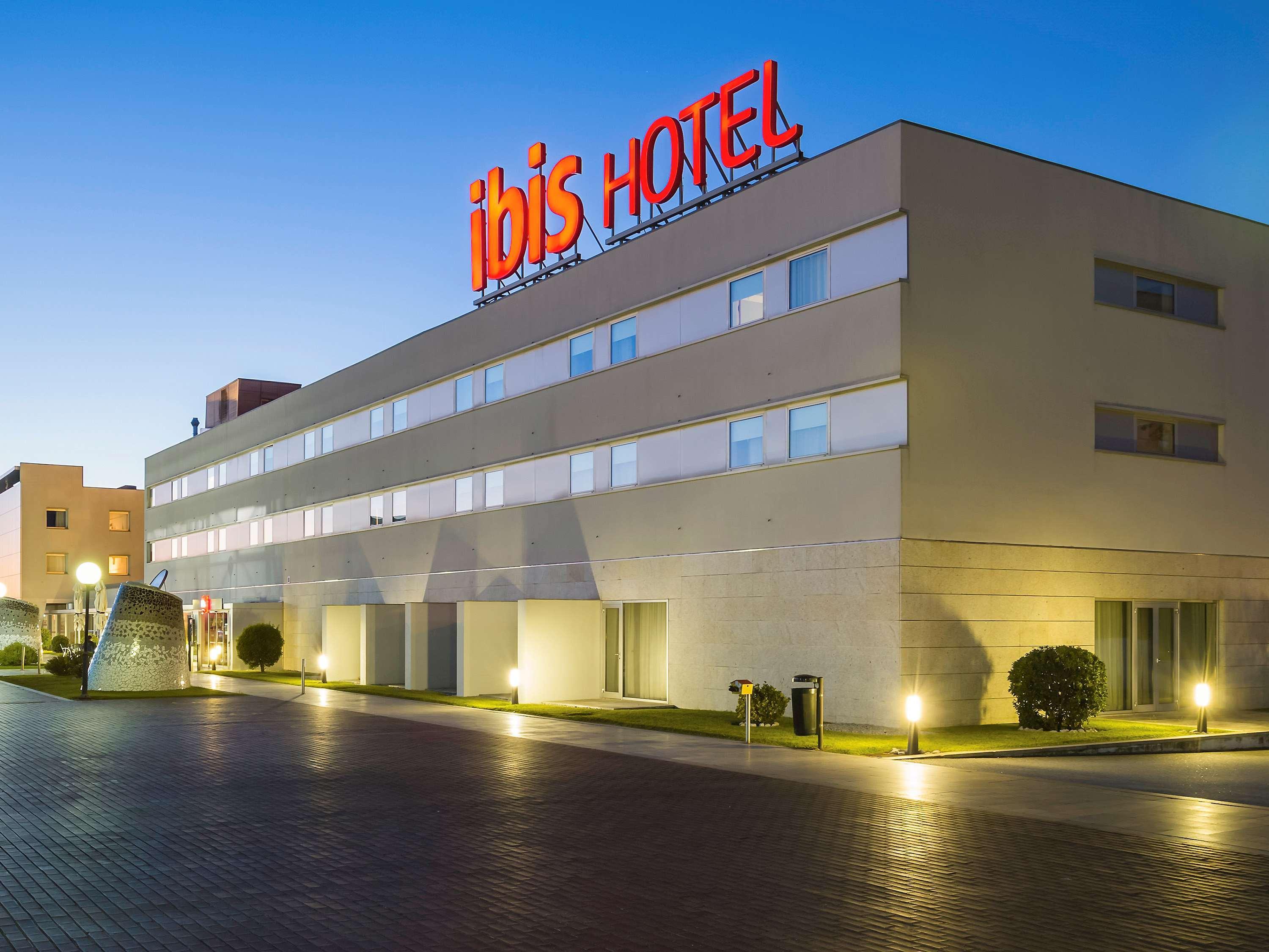 Hotel Ibis Porto Sao Joao Екстер'єр фото