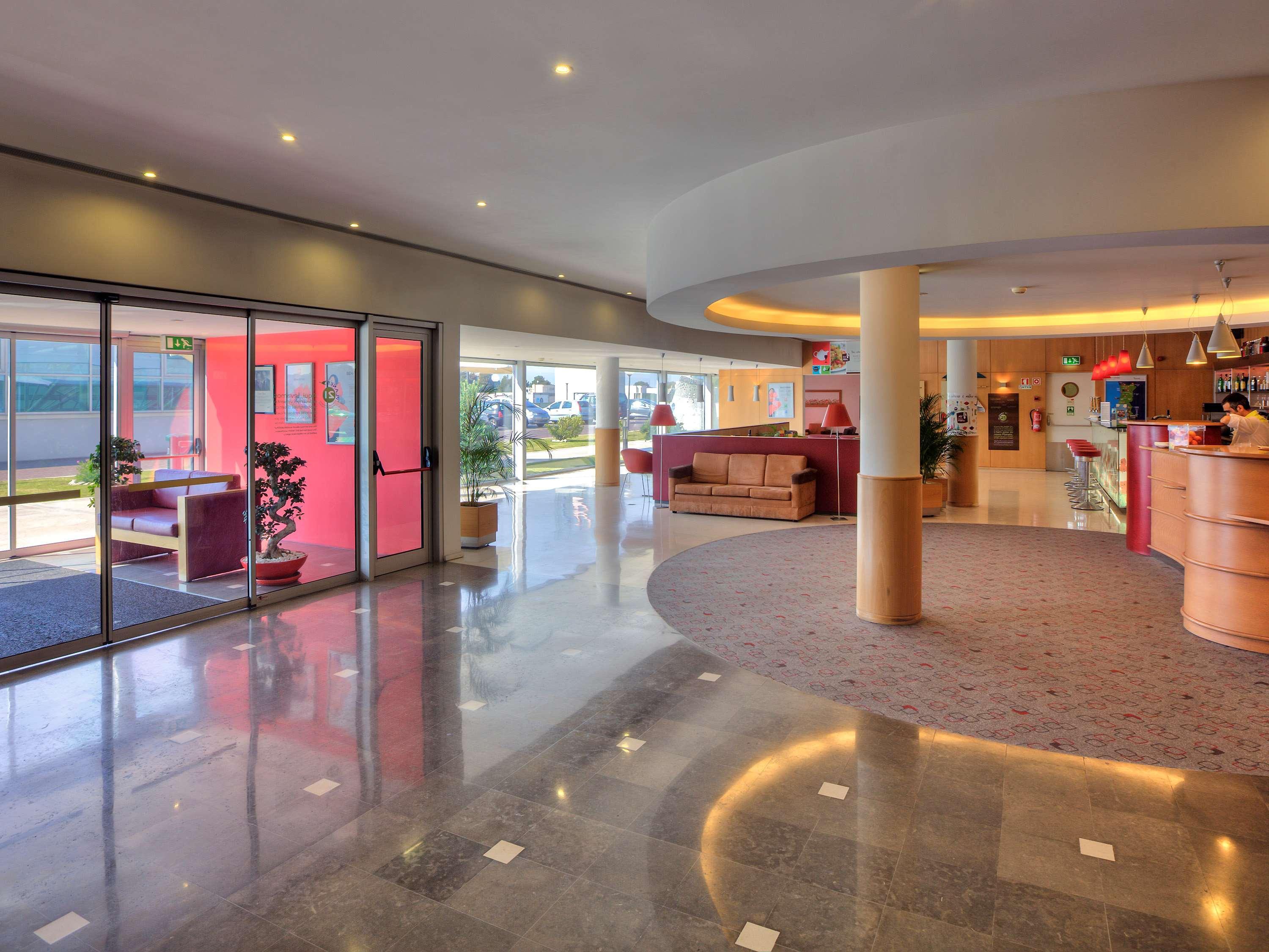 Hotel Ibis Porto Sao Joao Екстер'єр фото