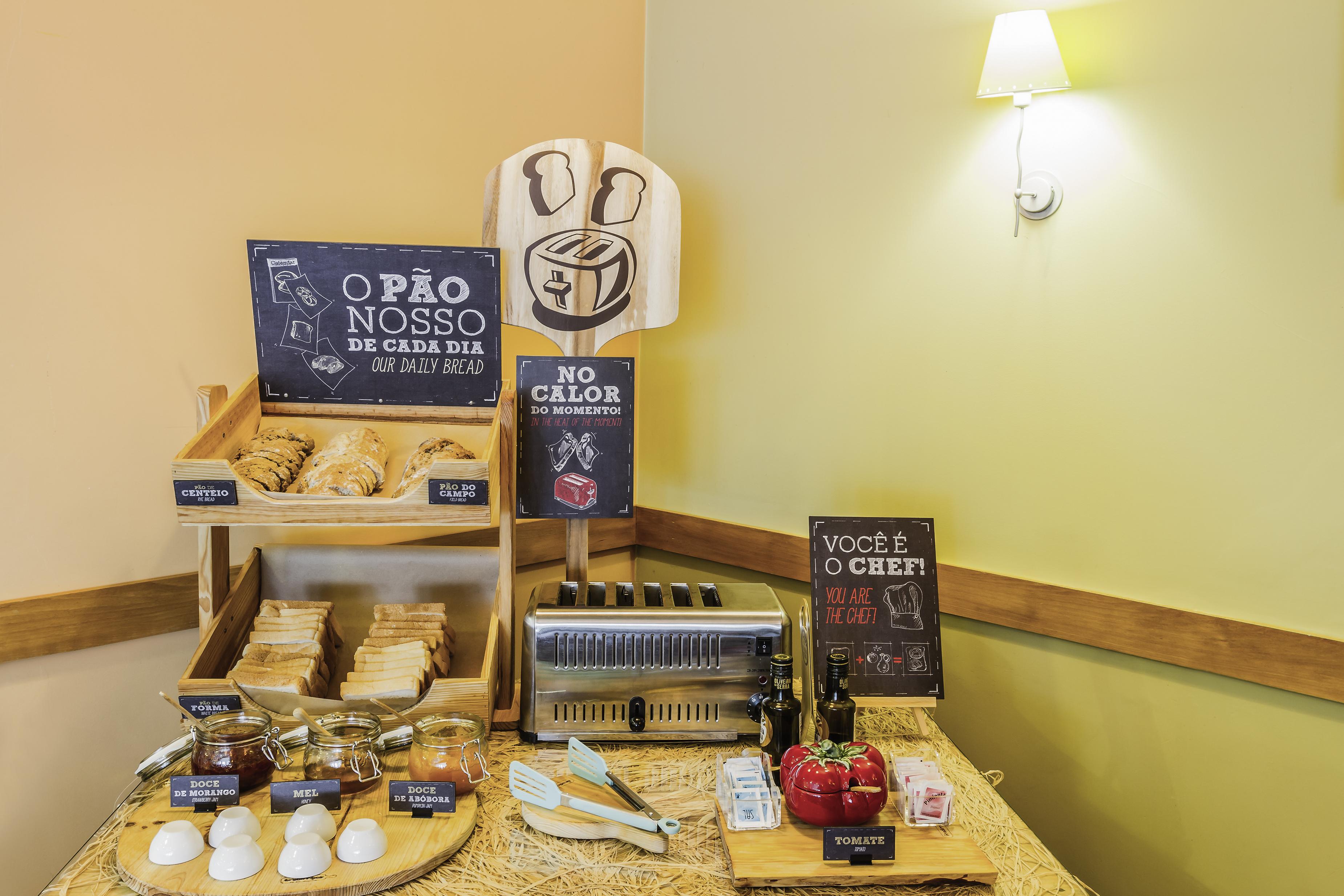 Hotel Ibis Porto Sao Joao Екстер'єр фото