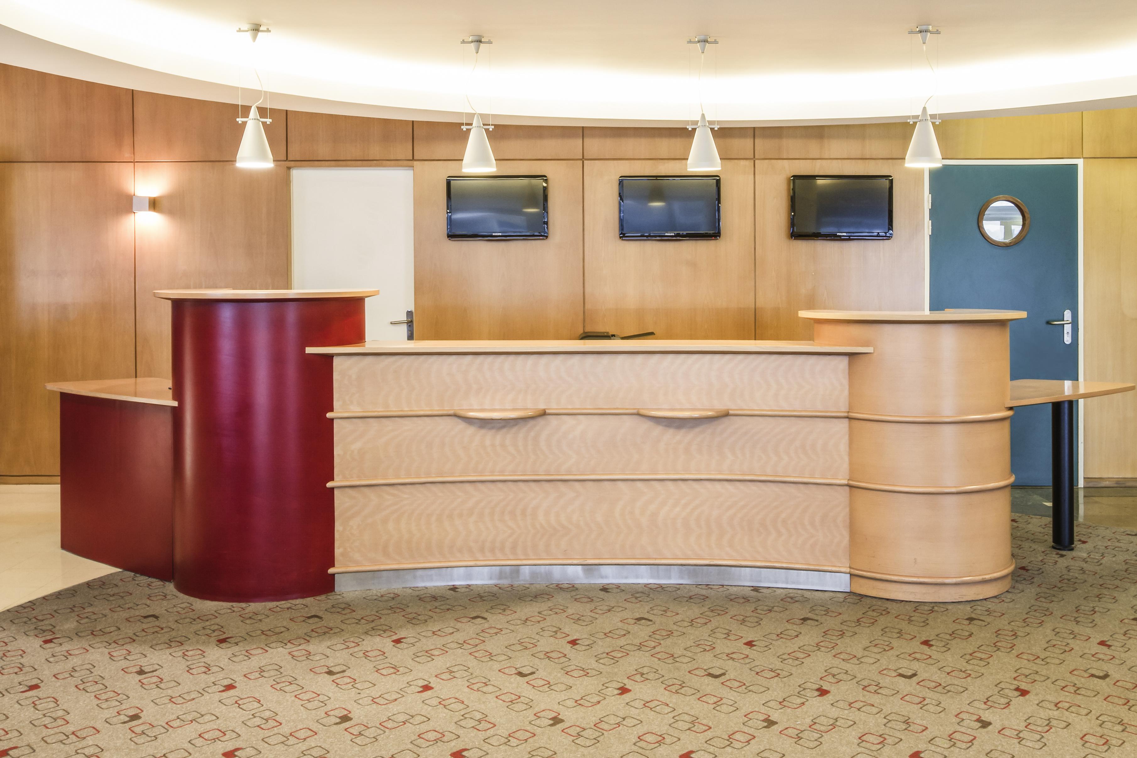 Hotel Ibis Porto Sao Joao Екстер'єр фото