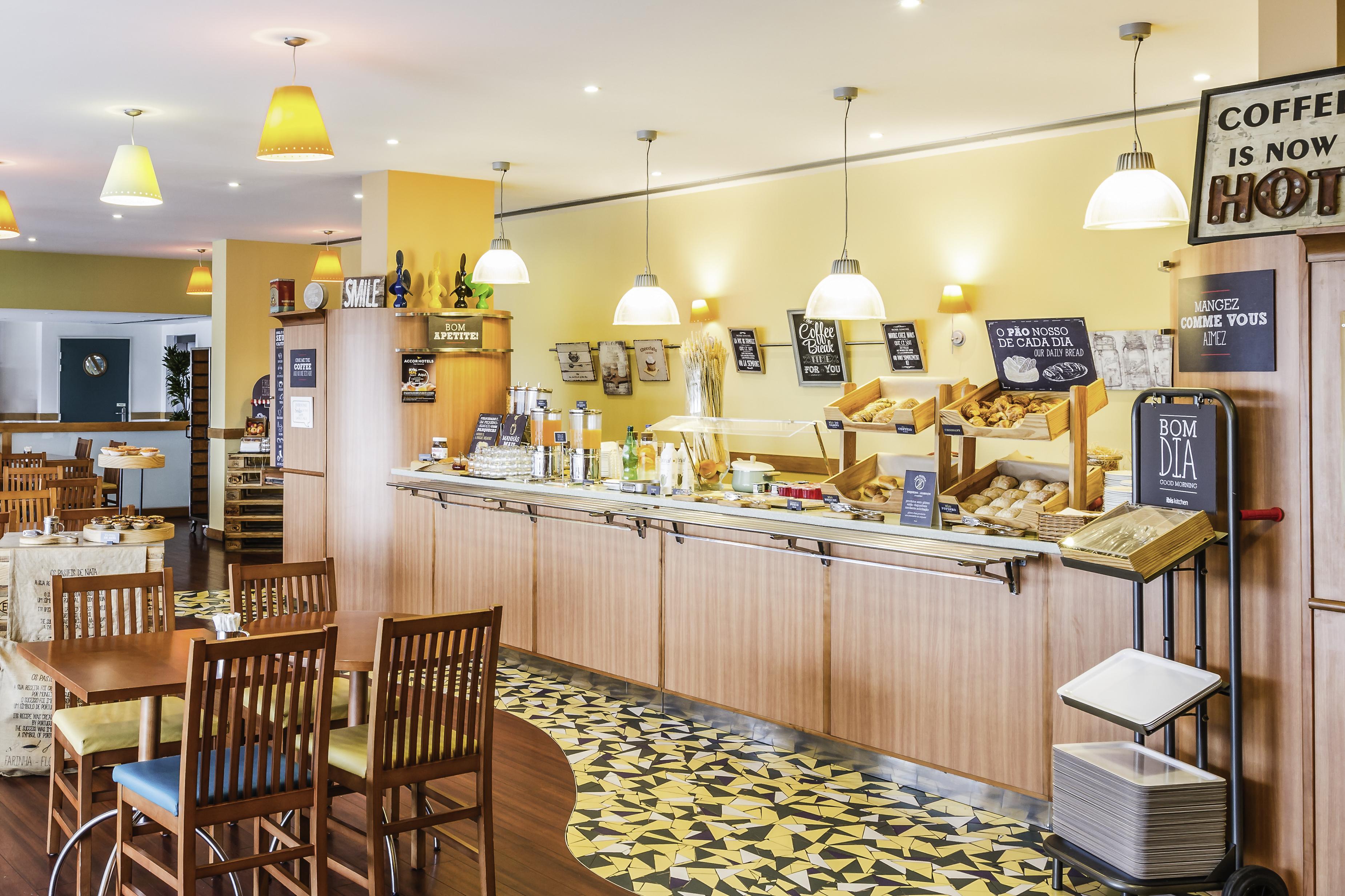 Hotel Ibis Porto Sao Joao Екстер'єр фото