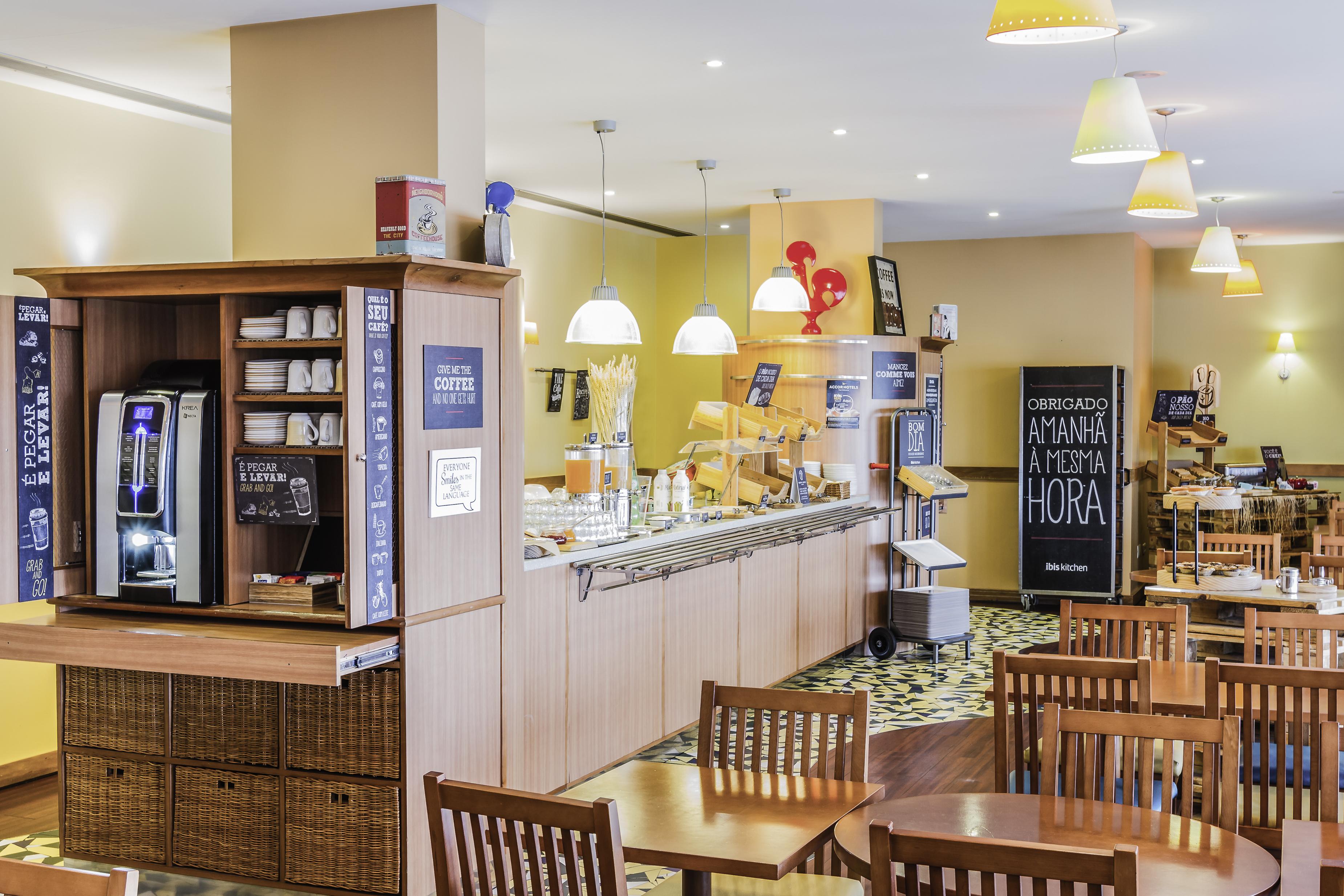 Hotel Ibis Porto Sao Joao Екстер'єр фото