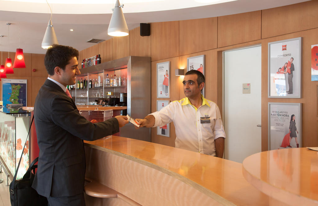 Hotel Ibis Porto Sao Joao Екстер'єр фото